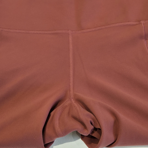 NWOT Athleta Salutation Stash Pocket High-Rise 7/8 Leggings Size Small - Picture 9 of 11